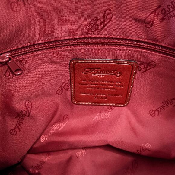 Fossil Red Leather Shoulder Bag - Picture 9 of 11